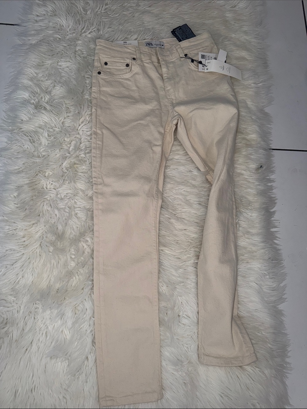 Zara Off-White Straight-Leg Jeans